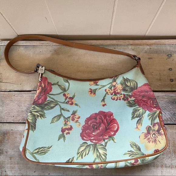 Fossil Handbags - Fossil Classic #75082 Floral Shoulder Handbag